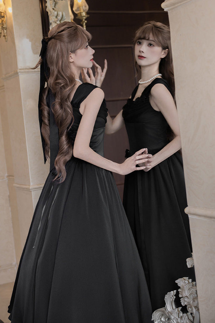 Classic Designed Dress in a Timeless Cut