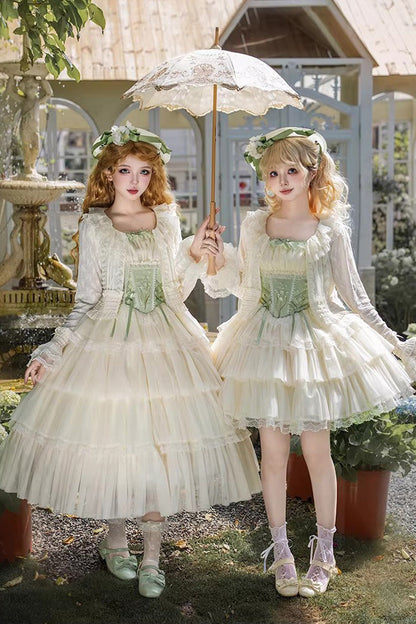 Vintage Style Dress with a Modern Fit