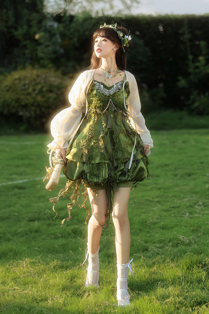Subtly Elegant Dress with a Refined Vintage Look