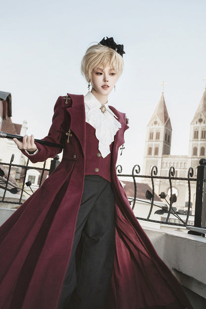 Beautifully Finished Coat in a Timeless Design