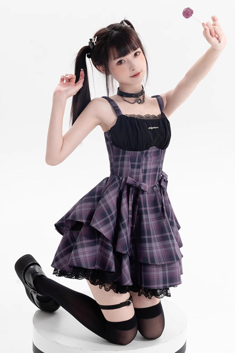 Subtly Elegant Dress with a Refined Vintage Look