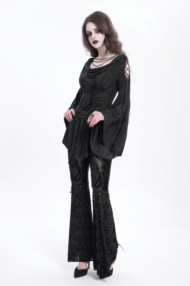 Subtly Elegant Blouse with a Refined Vintage Look