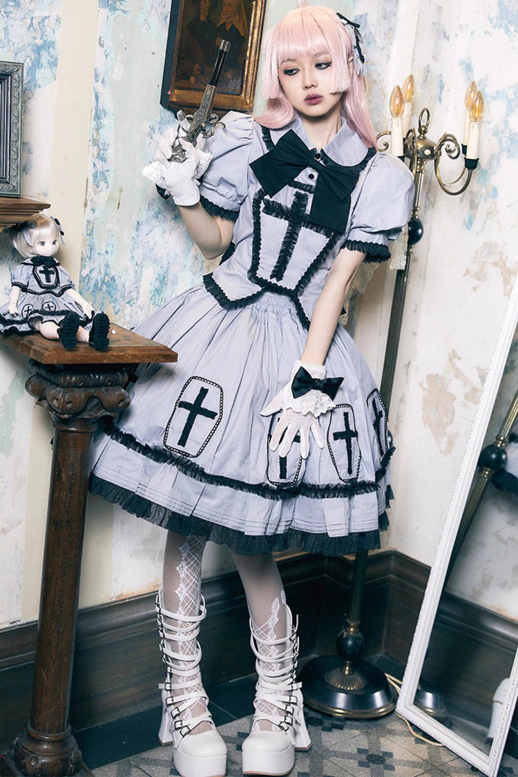 Finely Styled Dress with a Classic Vintage Look