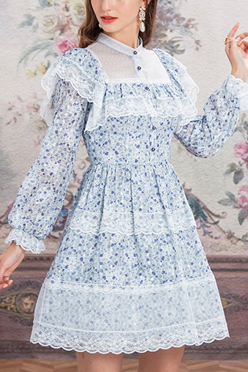 Finely Styled Dress with a Classic Vintage Look