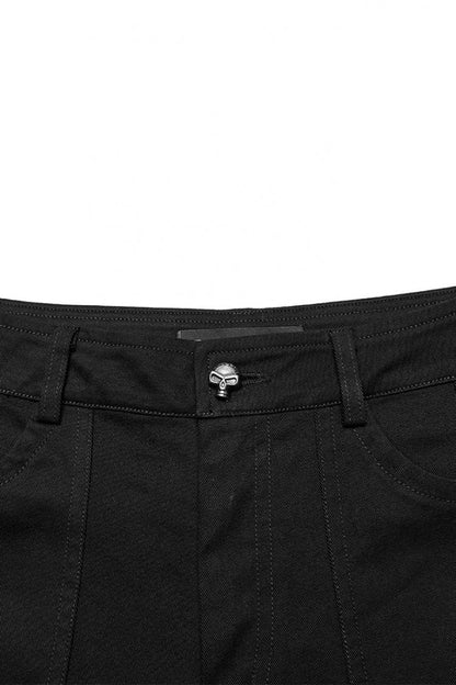Effortlessly Elegant Pants with a Timeless Design