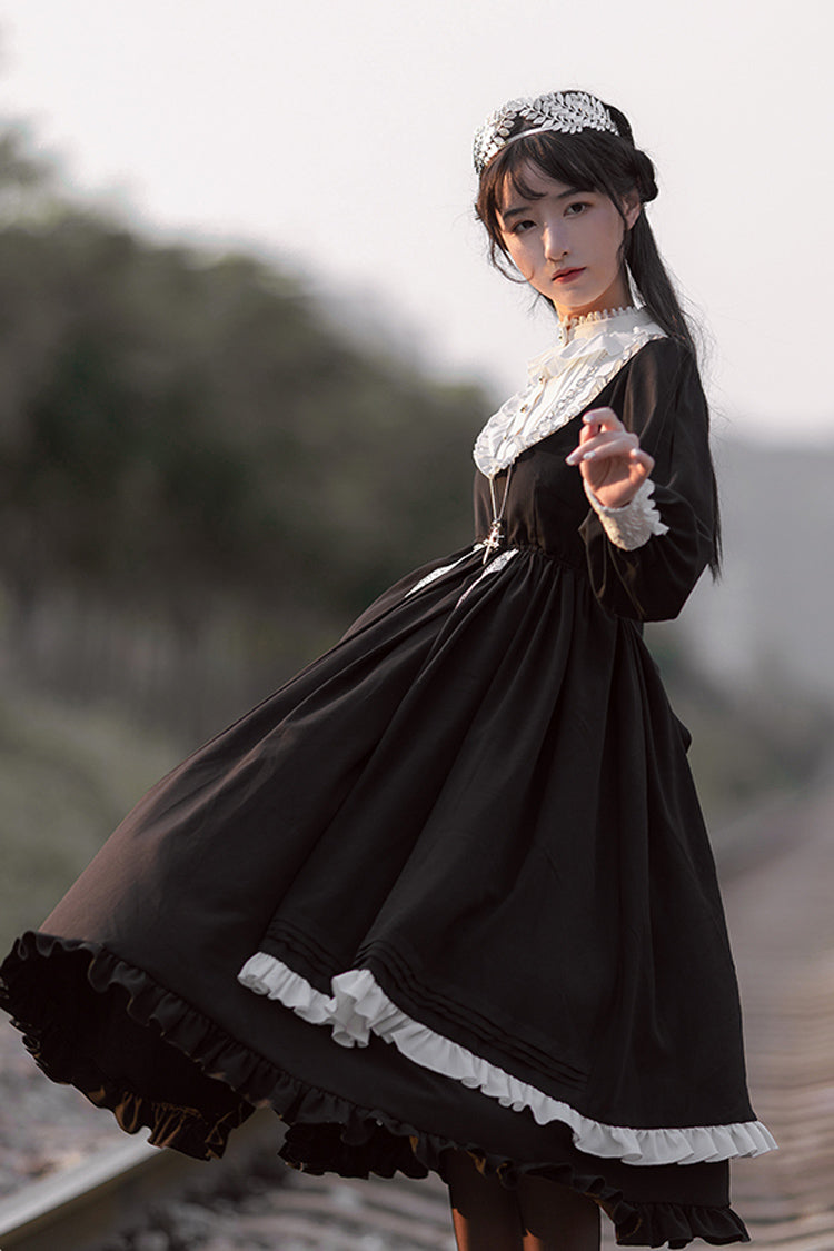 Vintage Inspired Dress with a Contemporary Edge