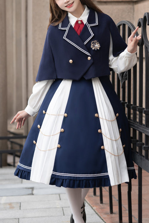 Finely Styled Dress with a Classic Vintage Look