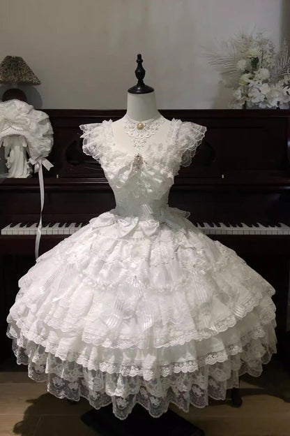 Beautifully Crafted Dress in a Classic Style