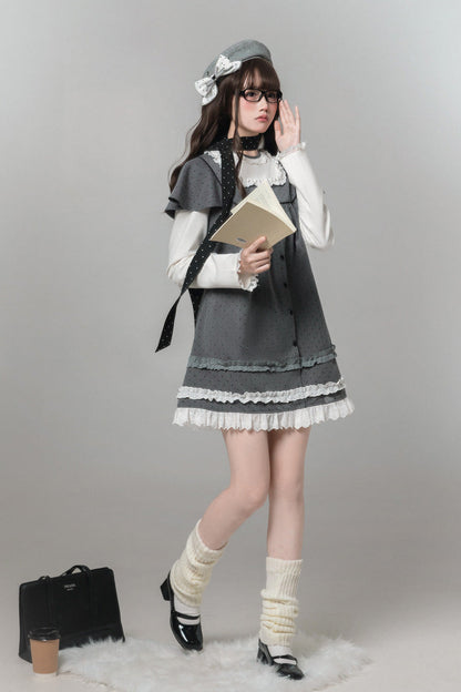 Subtly Elegant Dress with a Refined Vintage Look