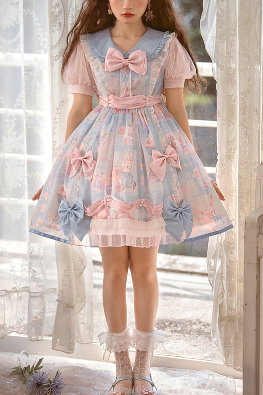 Finely Styled Dress with a Classic Vintage Look