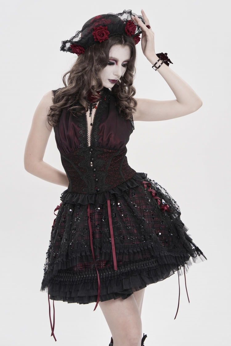 Finely Styled Garment with a Classic Vintage Look