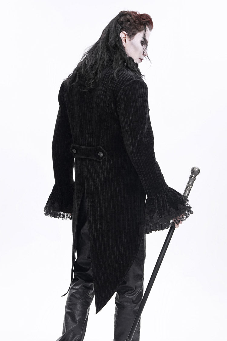 Beautifully Crafted Jacket in a Classic Style