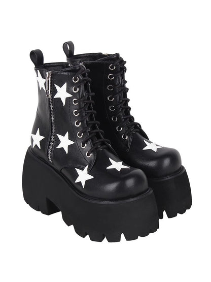 Beautifully Finished Boots in a Timeless Design