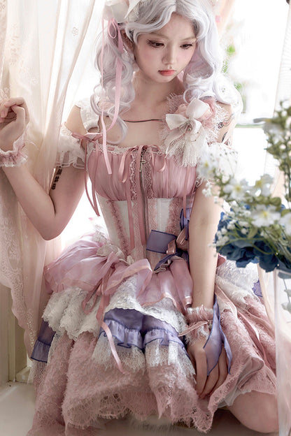 Effortlessly Elegant Garment with a Timeless Design