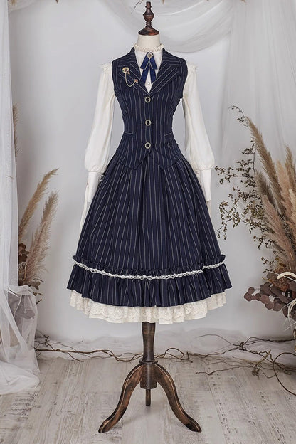 Beautifully Finished Garment in a Timeless Design