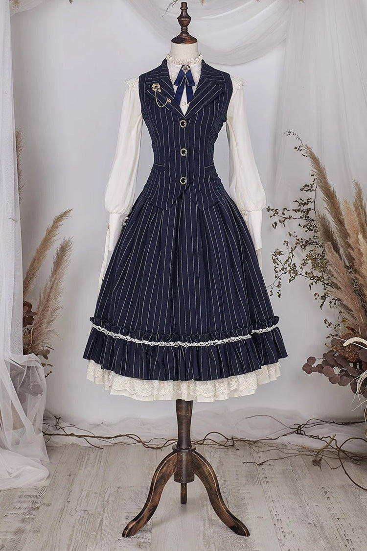 Sophisticated Garment with a Clean Classic Look