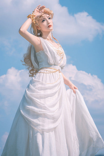 Subtly Elegant Dress with a Refined Vintage Look