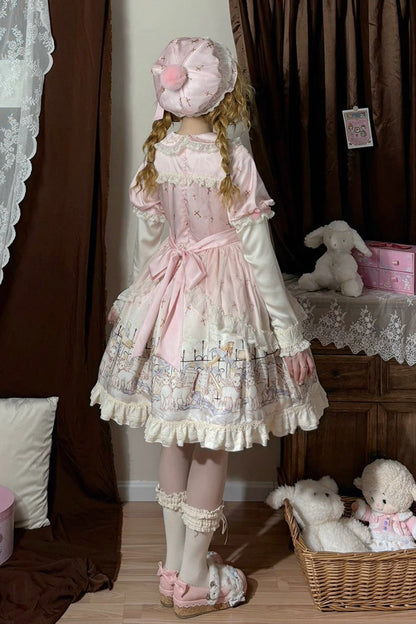 Classic Vintage Dress with a Flattering Fit