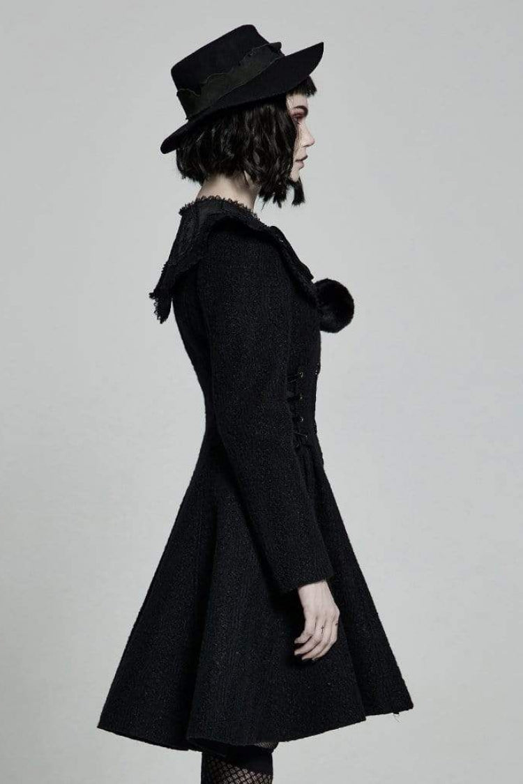 Finely Styled Coat with a Classic Vintage Look