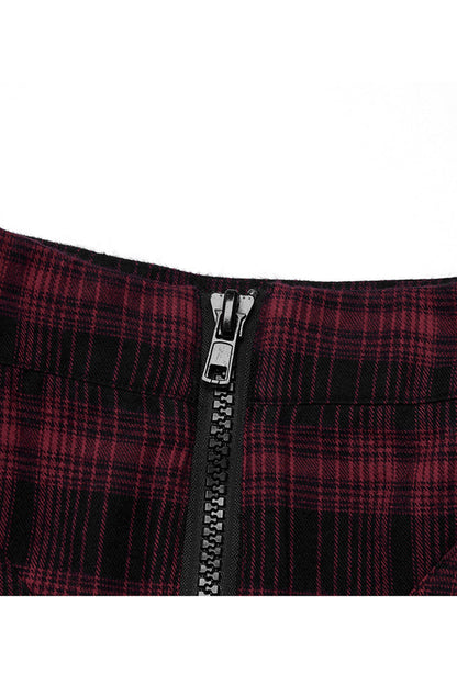 Casually Elegant Garment with a Refined Edge