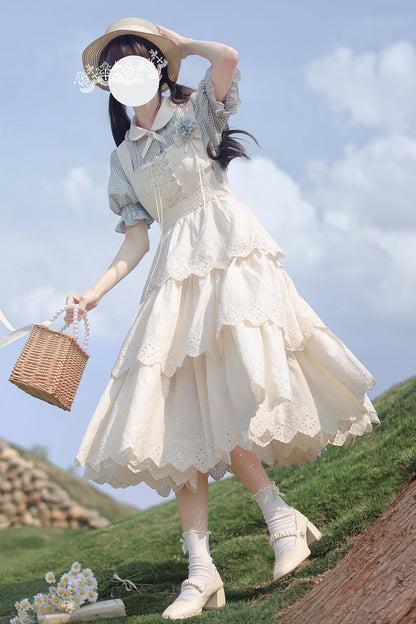 Beautifully Crafted Dress in a Classic Style