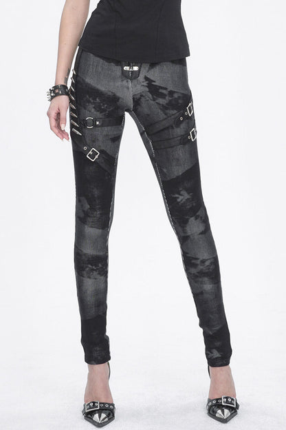 Classic Vintage Pants with a Flattering Fit