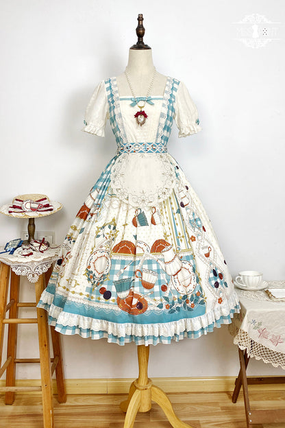 Casually Elegant Dress with a Refined Edge