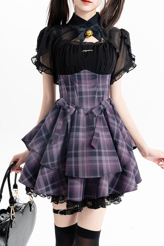 Subtly Elegant Dress with a Refined Vintage Look