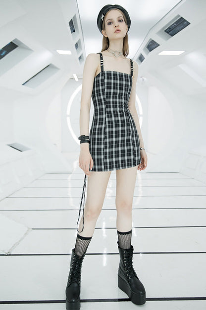 Casually Elegant Dress with a Refined Edge