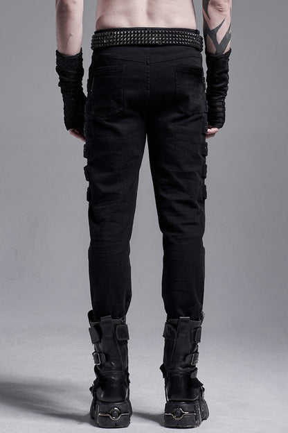 Thoughtfully Designed Pants in a Timeless Style