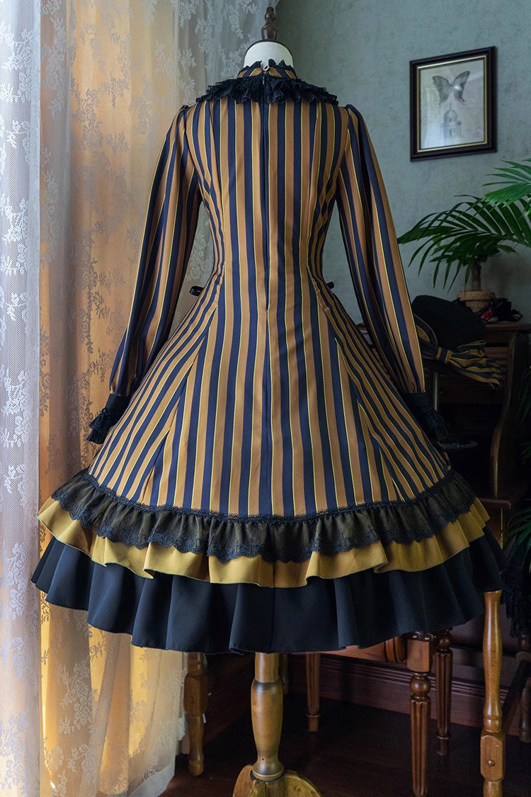 Subtly Elegant Dress with a Refined Vintage Look