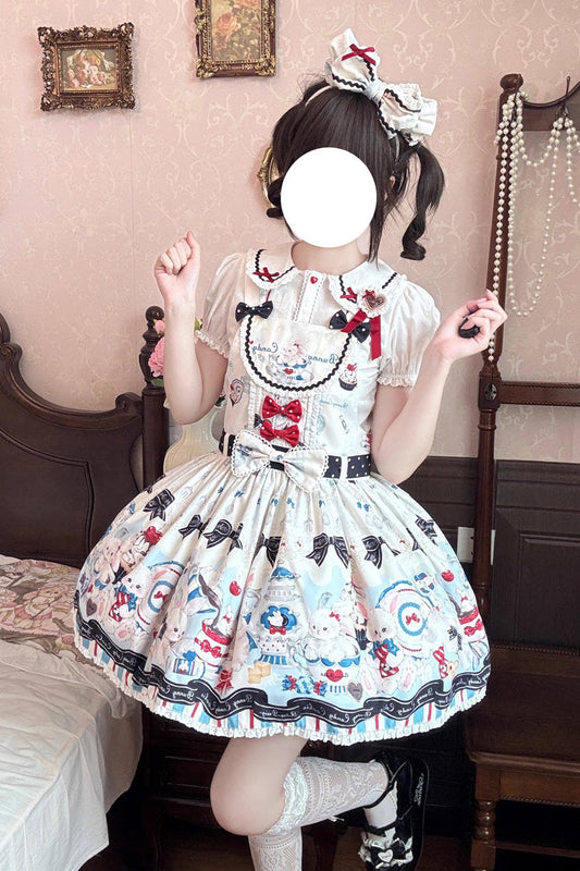 Finely Styled Dress with a Classic Vintage Look