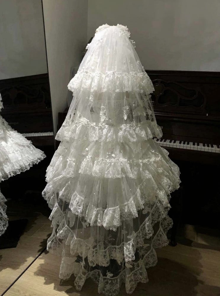 [pre-order Deadline: May 13] Blue/white/light Green Butterfly Fantasy Dress + Complete Set