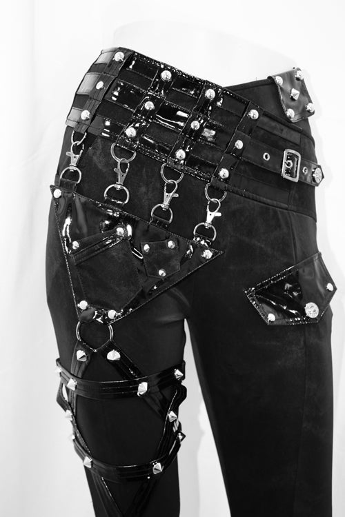 Thoughtfully Designed Pants in a Timeless Style