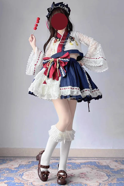 Subtly Elegant Dress with a Refined Vintage Look