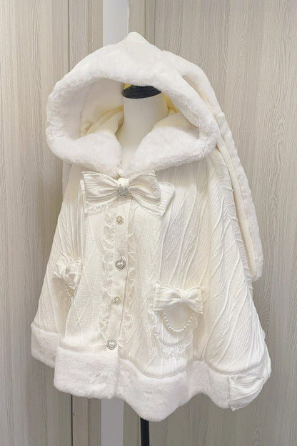 Elegantly Styled Coat for Everyday Wear