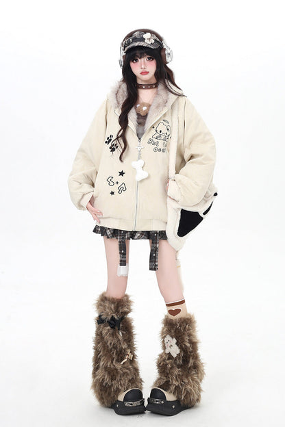 Subtly Elegant Coat with a Refined Vintage Look