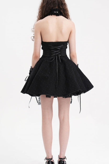 Finely Styled Dress with a Classic Vintage Look