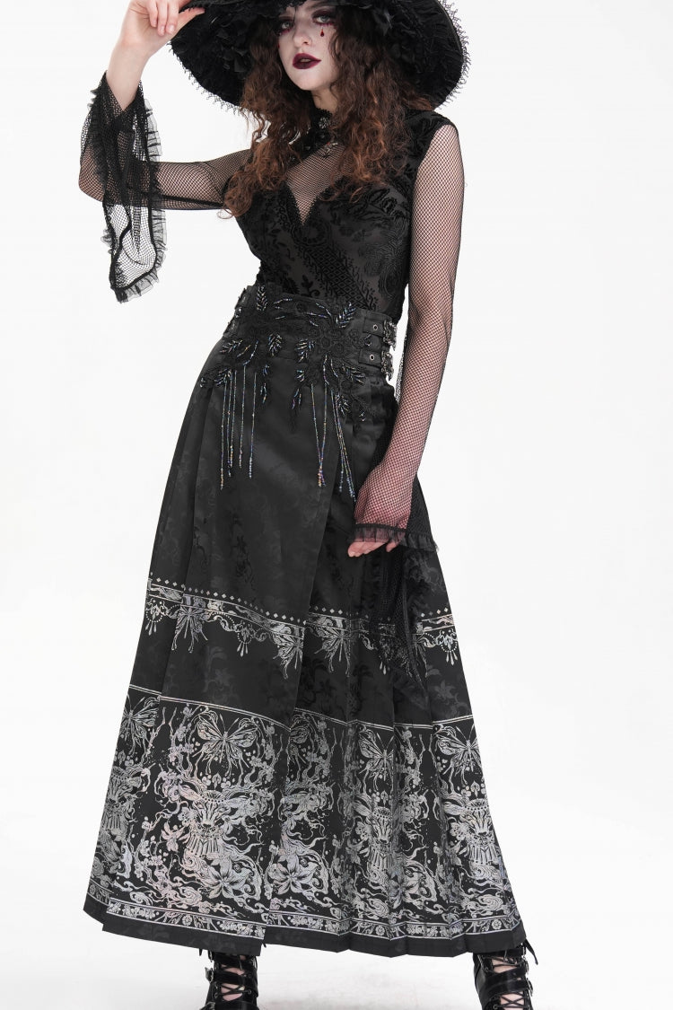 Sophisticated Garment with a Clean Classic Look