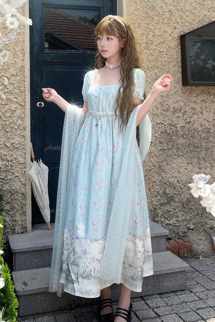 Finely Styled Dress with a Classic Vintage Look