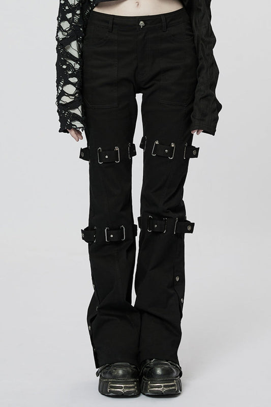 Effortlessly Elegant Pants with a Timeless Design