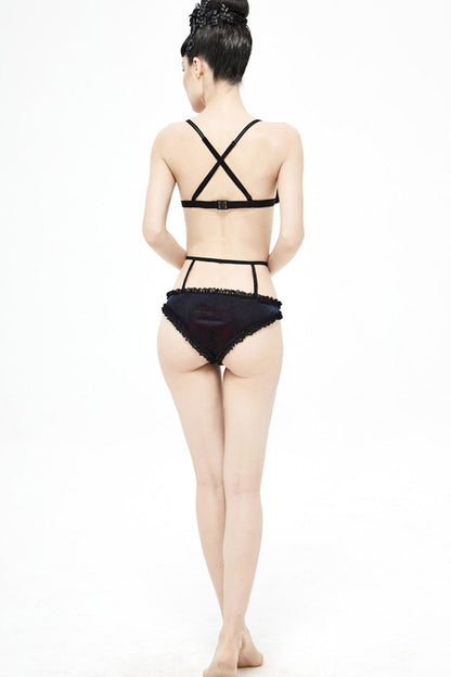 Effortlessly Elegant Swimsuit with a Timeless Design