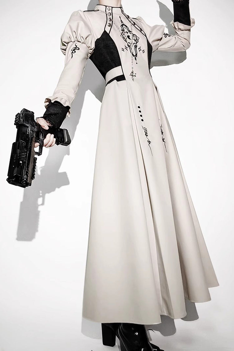 Sophisticated Dress with a Clean Classic Look