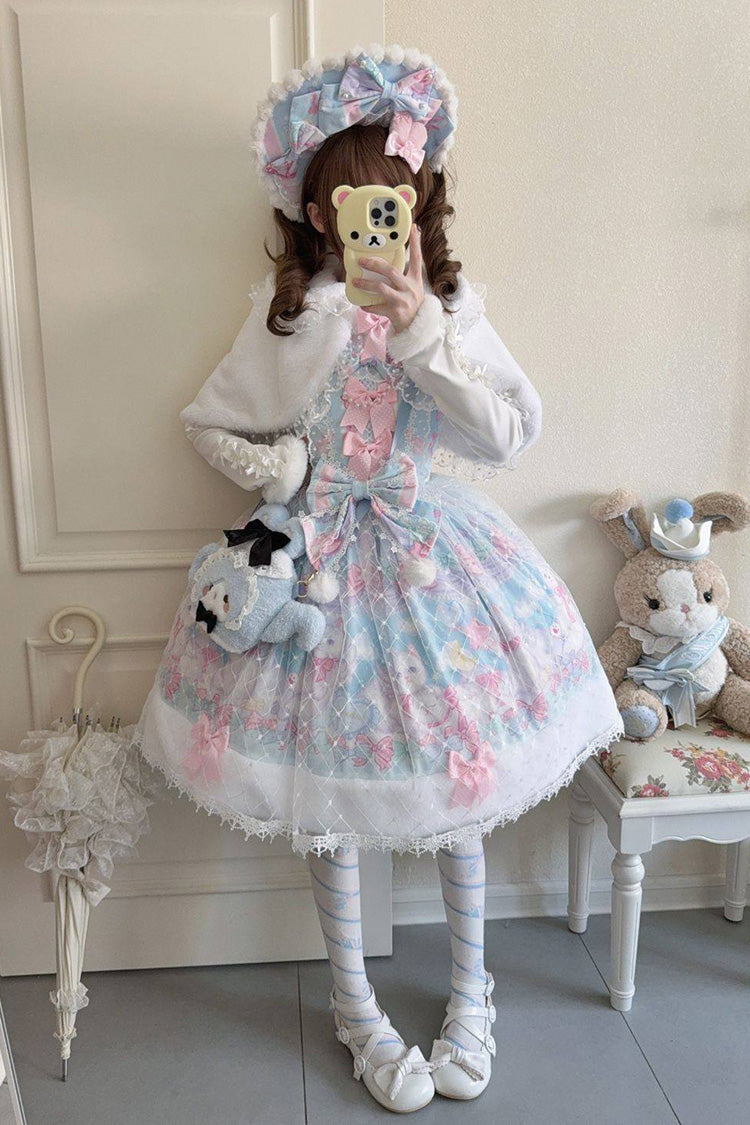 Finely Styled Dress with a Classic Vintage Look