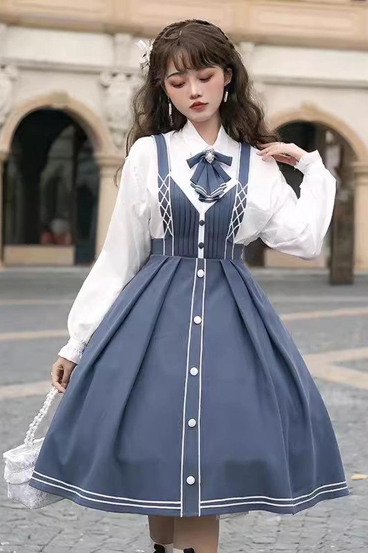 Finely Styled Dress with a Classic Vintage Look