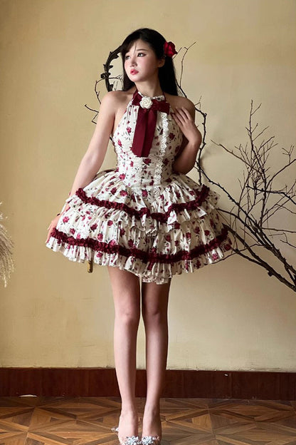 Subtly Elegant Dress with a Refined Vintage Look