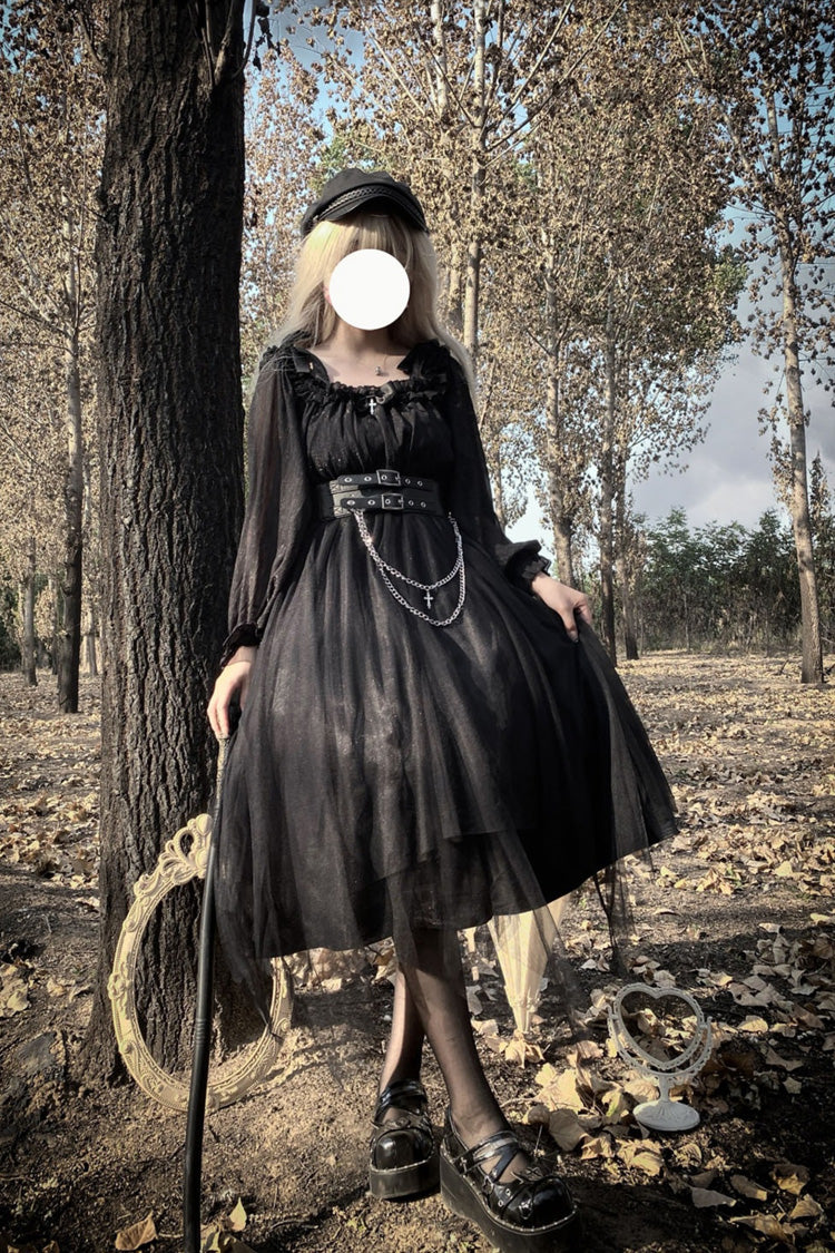 Finely Styled Dress with a Classic Vintage Look
