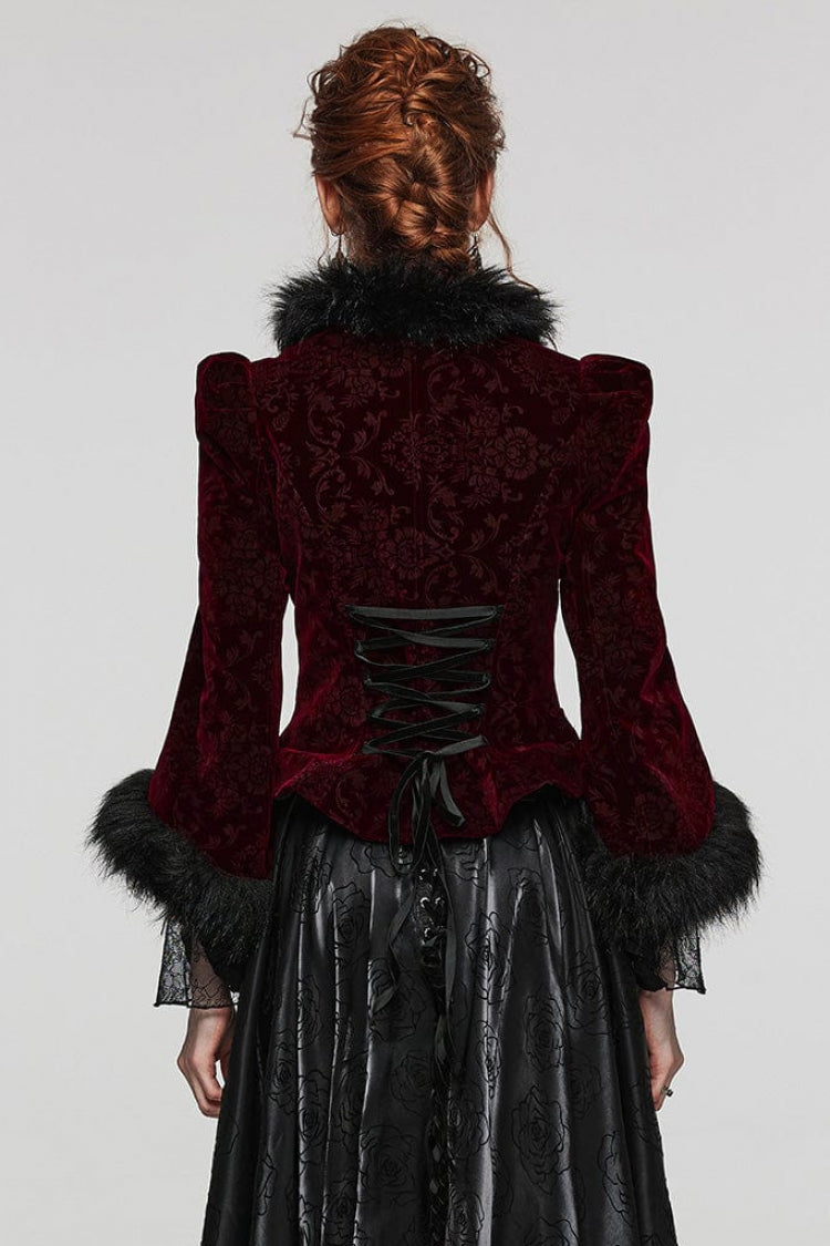 Beautifully Finished Coat in a Timeless Design