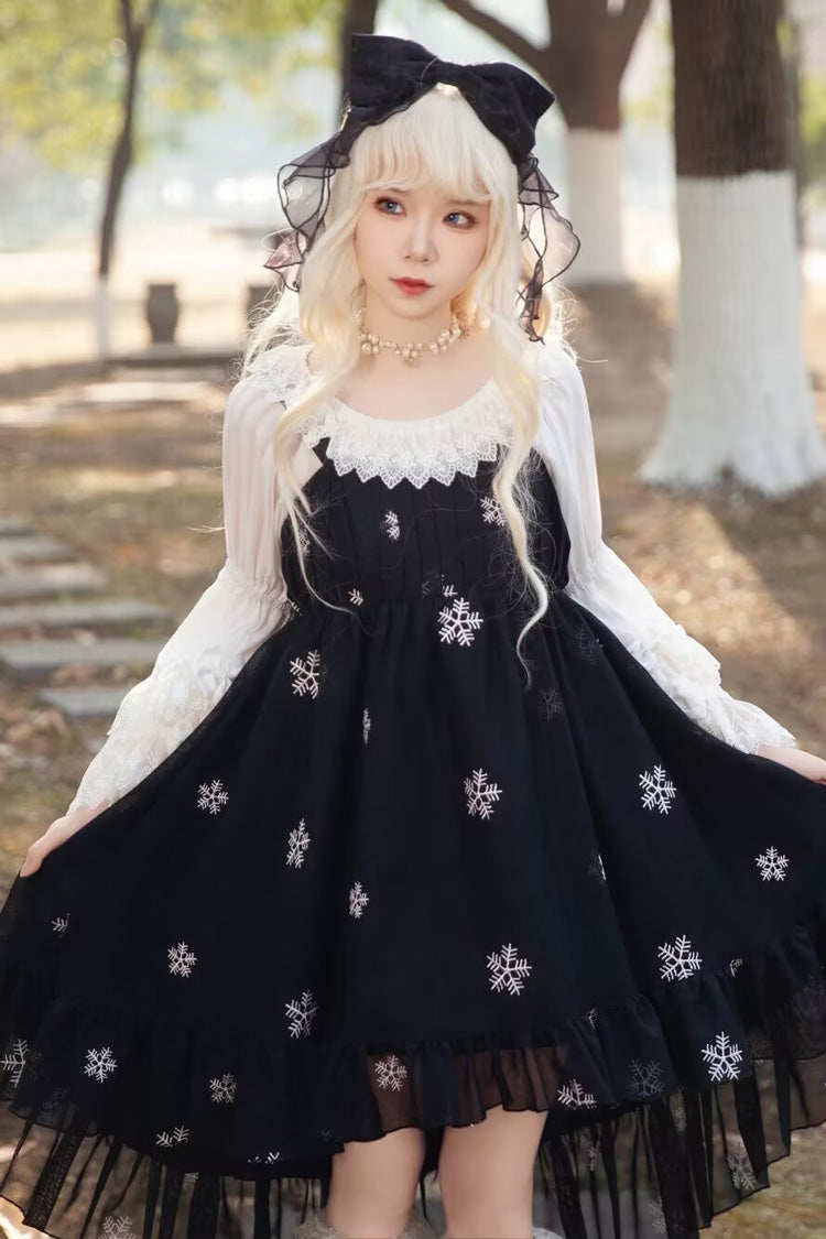 Casually Elegant Dress with a Refined Edge