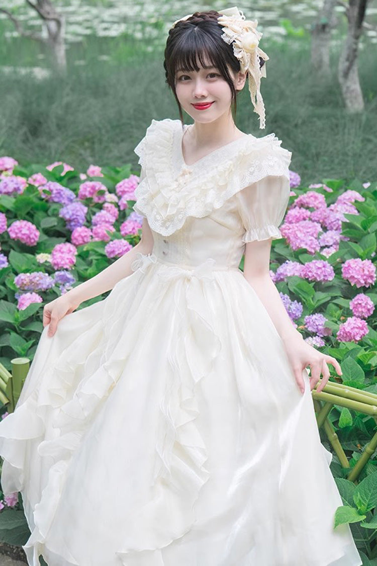 Effortlessly Elegant Dress with a Timeless Design
